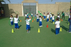 3yr olds doing PE with hula hoops - la Hula Hula!!